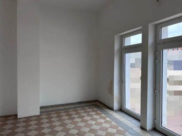 VG3867c Neu sanierte Gastro- oder Ladenflächen in hochfrequentierter Lage Maxhütte-Haidhof zimmer