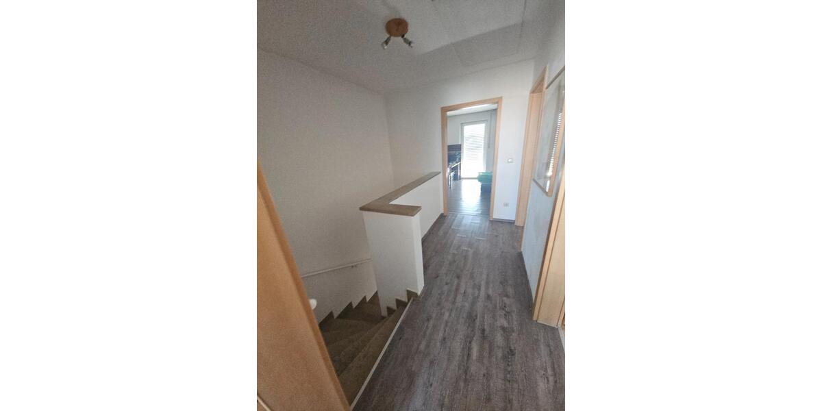 Reihenhaus Abensberg - 4 Zimmer, 95 m&sup2;, 1.200&euro; | Angebot:27617192