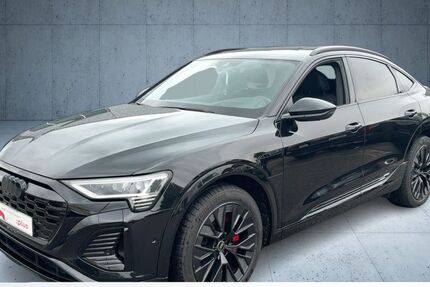 Audi Q8 e-tron 65.664 km 46.970 &euro; Neutraubling 93073