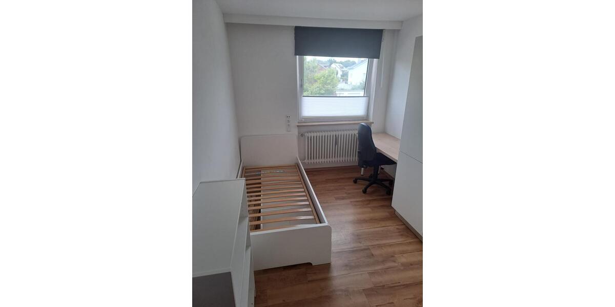 Etagenwohnung Pentling - 1 Zimmer, 16 m&sup2;, 439&euro; | Angebot:25257486
