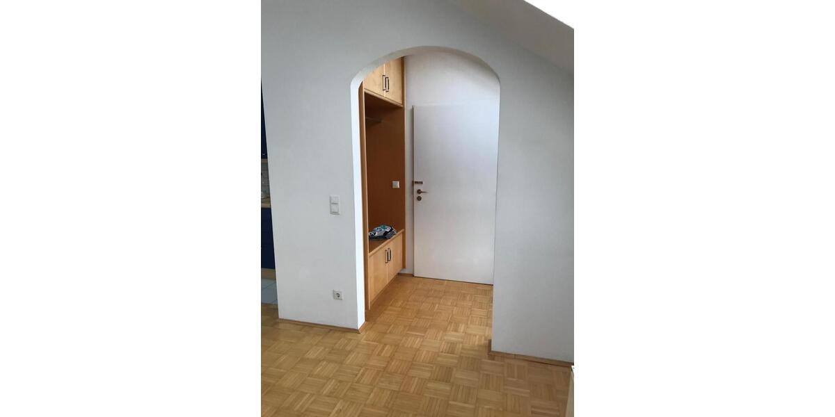 Dachgeschoßwohnung Regensburg Gallingkofen - 2 Zimmer, 44 m&sup2;, 240.000&euro; | Angebot:25813979