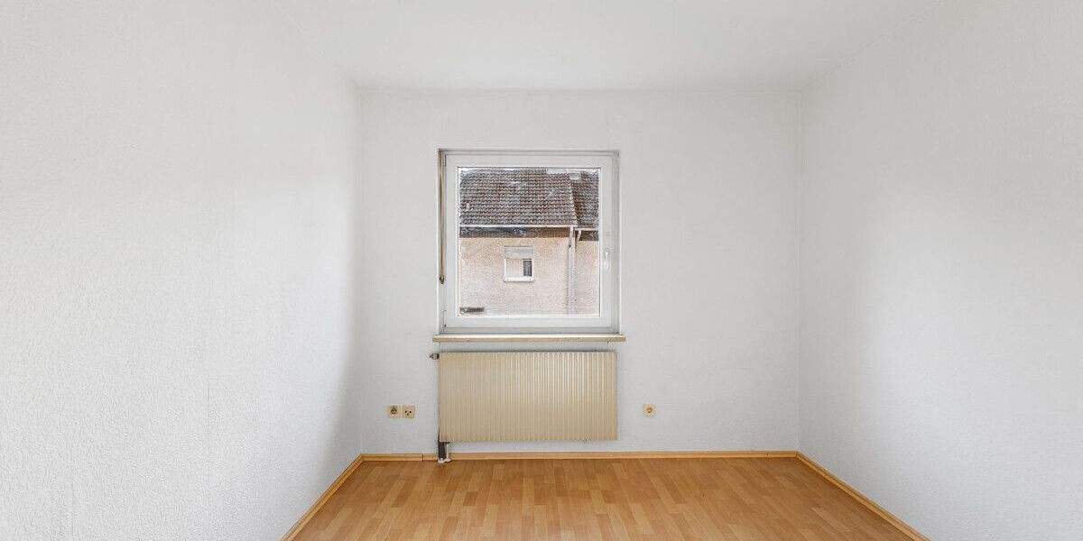 Reihenmittelhaus Regensburg Ostenviertel - 5 Zimmer, 136 m&sup2;, 499.000&euro; | Angebot:25071682