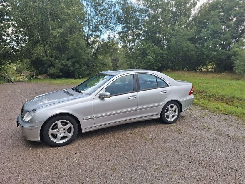 C 200