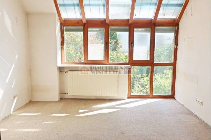 Idyllische Lage im äußeren Westen Regensburgs: Reiheneckhaus mit Garten in ruhiger Lage