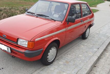 Ford Fiesta 78.700 km 4.000 &euro; Regensburg 93055