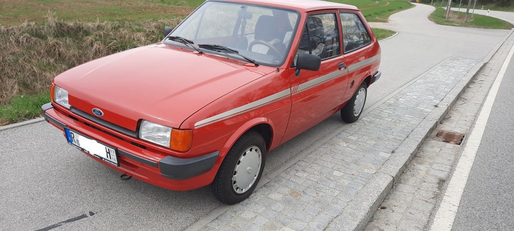 Ford Fiesta 78.700 km 4.200 &euro; Regensburg 93055