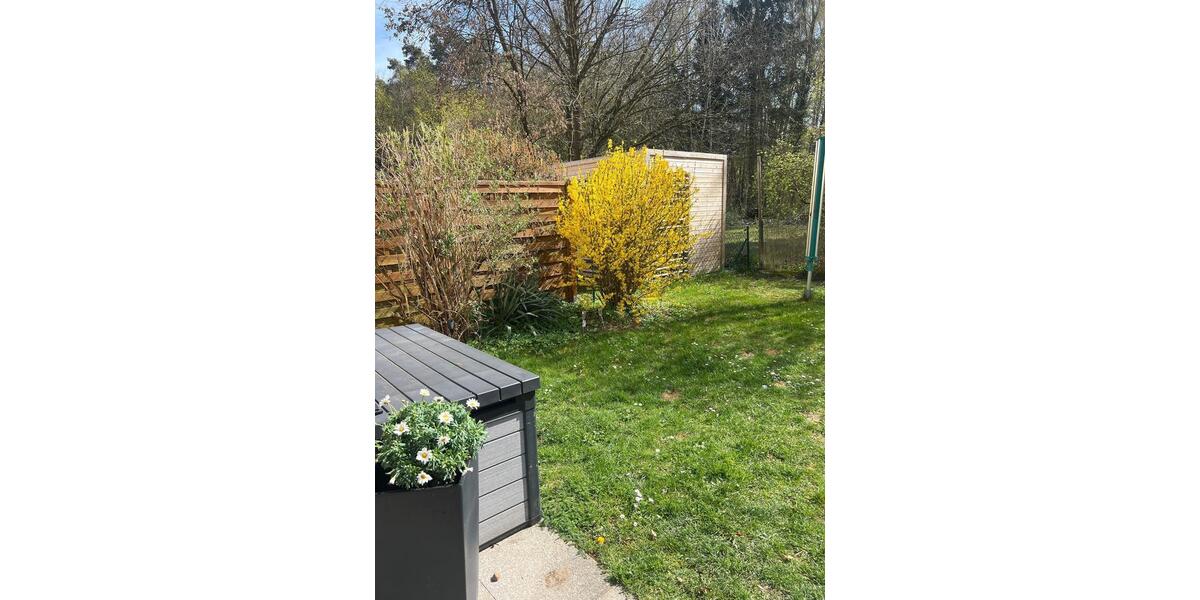 Erdgeschoßwohnung Regenstauf - 3 Zimmer, 82 m&sup2;, 960&euro; | Angebot:26365003