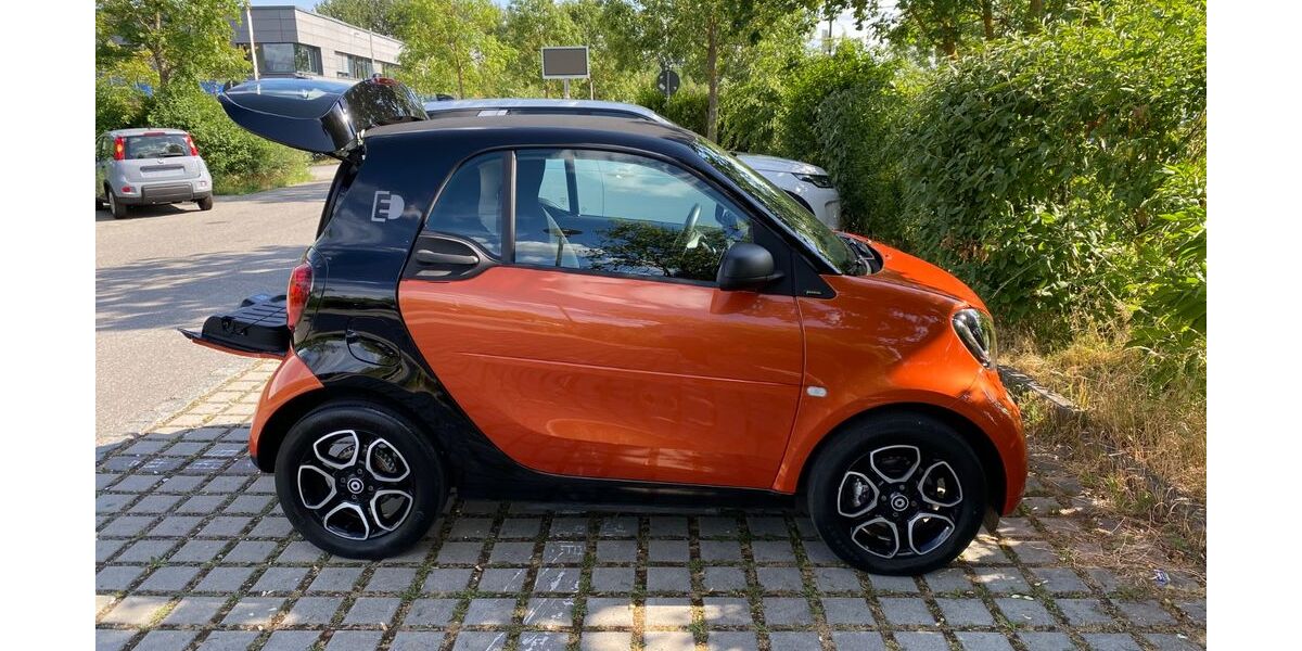 Smart ForTwo 44.900 km 9.800 &euro; Ihrlerstein 93346