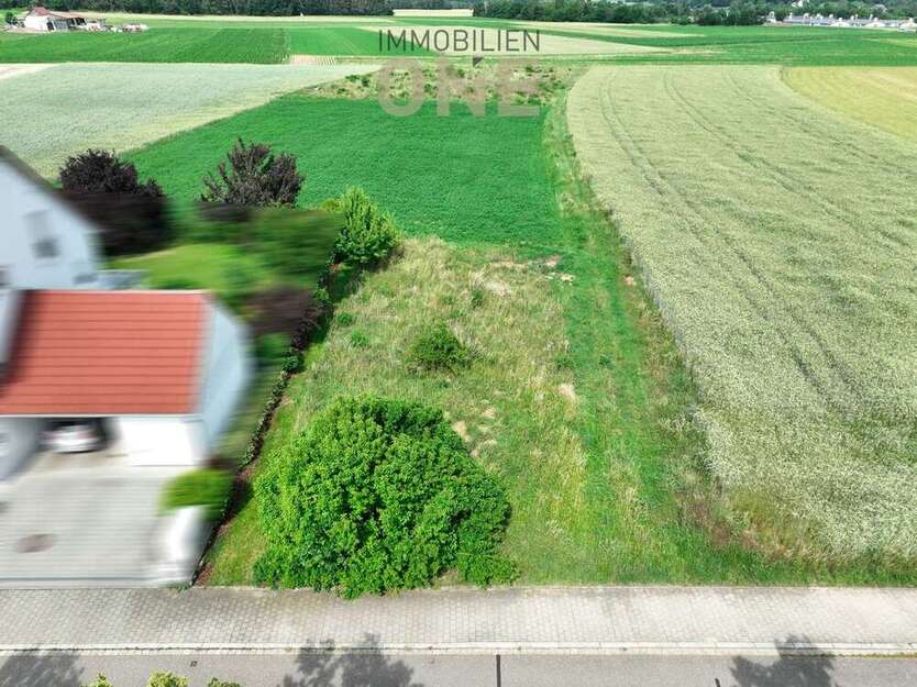 Grundstück zu verkaufen in Regenstauf 365.000 € 580 m²