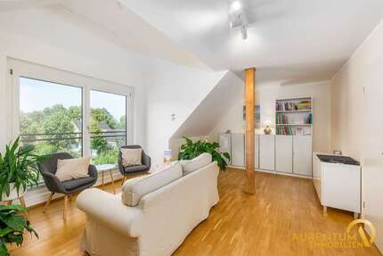 Haus zum Kaufen in Regensburg 897.000 € 248.53 m² 7 zimmer