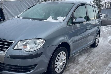 VW Touran 390.000 km 1.590 &euro; Abensberg 93326
