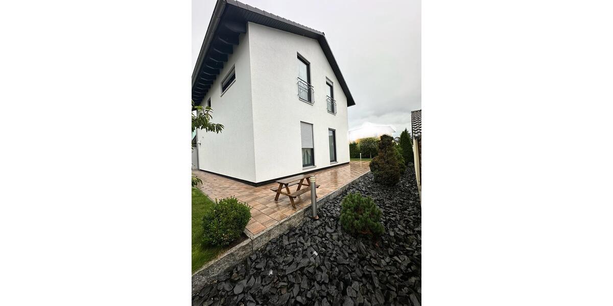 Modernes, neuwertiges A+ Einfamilienhaus (EFH) ohne Provision 4 zimmer
