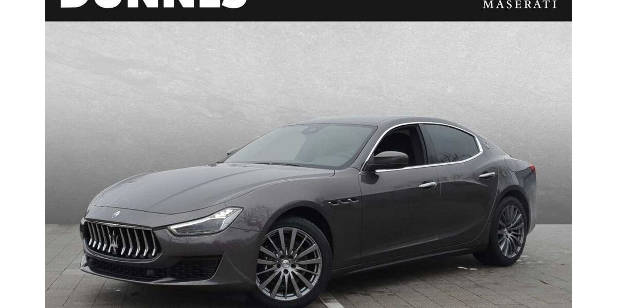 Maserati Ghibli 45.000 km 49.999 &euro; Regensburg 93059