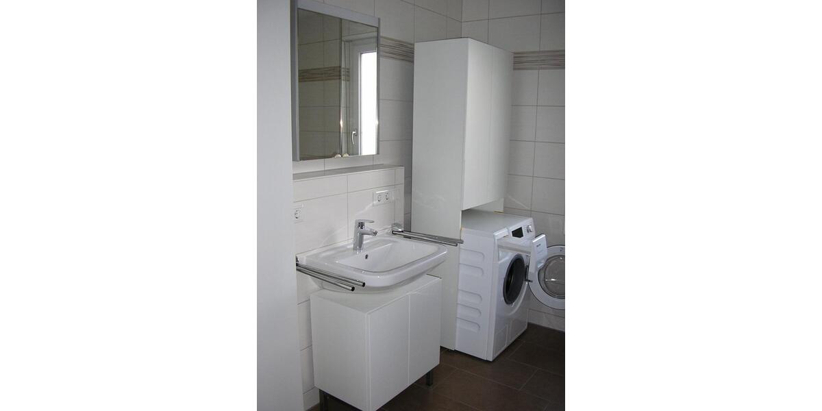 Erdgeschoßwohnung Regensburg Konradsiedlung - 2 Zimmer, 75 m&sup2;, 900&euro; | Angebot:26413860