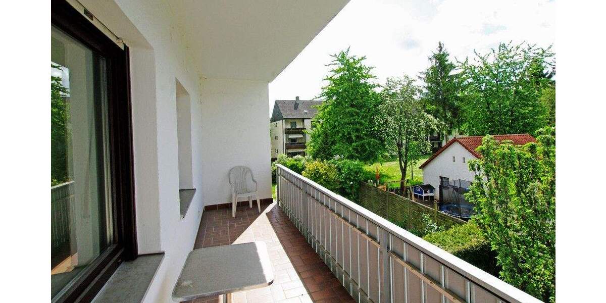 Etagenwohnung Regensburg Ostenviertel - 3 Zimmer, 87 m&sup2;, 790&euro; | Angebot:25775457