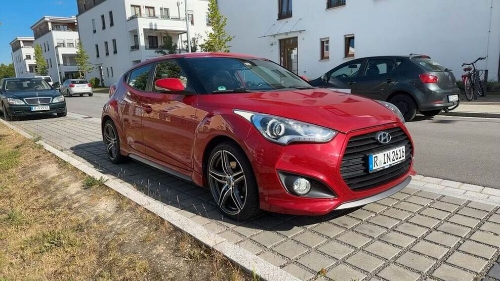 Veloster