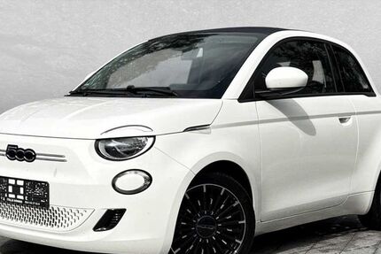 Fiat 500e 38.001 km 21.750 &euro; Regensburg 93059