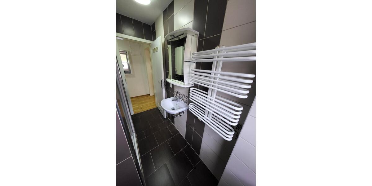 Erdgeschoßwohnung Regensburg Ganghofersiedlung - 1 Zimmer, 26 m&sup2;, 400&euro; | Angebot:25650967