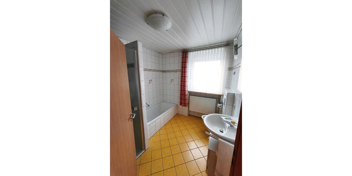 Doppelhaushälfte Wenzenbach - 5 Zimmer, 164 m&sup2;, 520.000&euro; | Angebot:27117780