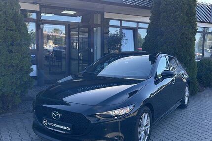Mazda 3 7.546 km 32.490 &euro; Regensburg 93055