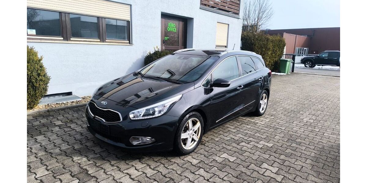 Kia ceed Sportswagon 223.000 km 4.400 &euro; Regensburg 93057