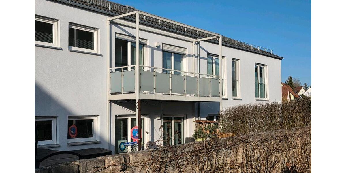 Dachgeschoßwohnung Regensburg Gallingkofen - 1 Zimmer, 59 m&sup2;, 970&euro; | Angebot:25381040