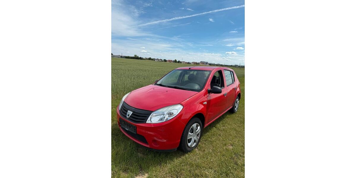 Dacia Sandero 65.333 km 2.490 &euro; Regensburg 93047