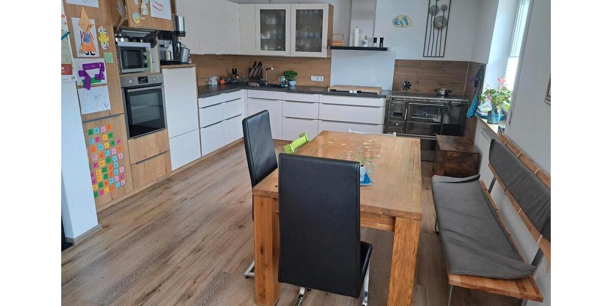 Einfamilienhaus Kelheim - 9 Zimmer, 140 m&sup2;, 535.000&euro; | Angebot:26701125
