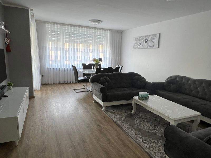 Rgbg Osten - 3 Zimmer Wohnung mit Balkon und Aufzug 3 zimmer