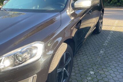 Volvo XC60 150.000 km 21.900 &euro; Regensburg 93053