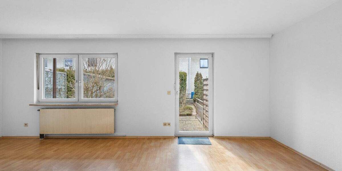 Reihenmittelhaus Regensburg Ostenviertel - 5 Zimmer, 136 m&sup2;, 499.000&euro; | Angebot:25071682