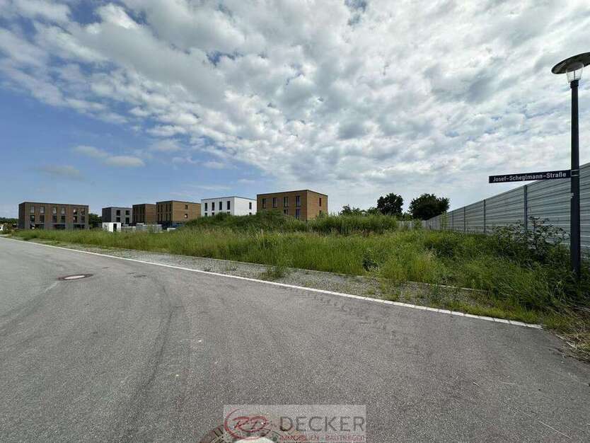 Grundstück zu verkaufen in Geiselhöring 75.140 € 221 m²