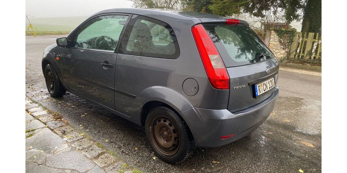 Ford Fiesta 135.000 km 1.150 &euro; Regenstauf 93128