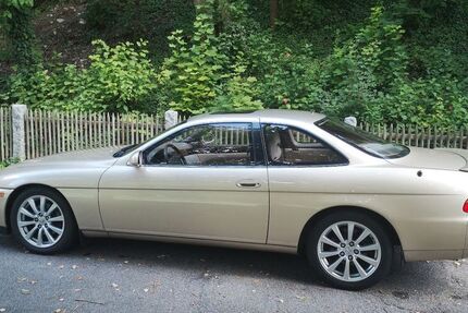Lexus SC 400