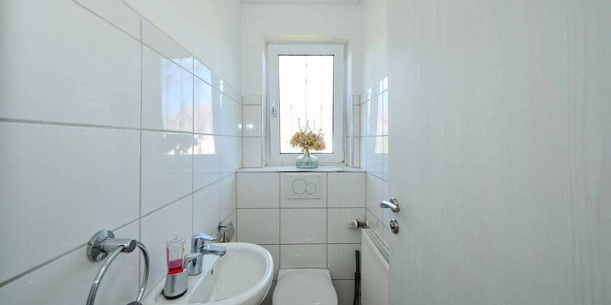 Bungalow Regenstauf Diesenbach - 4 Zimmer, 131 m&sup2;, 465.000&euro; | Angebot:26891634