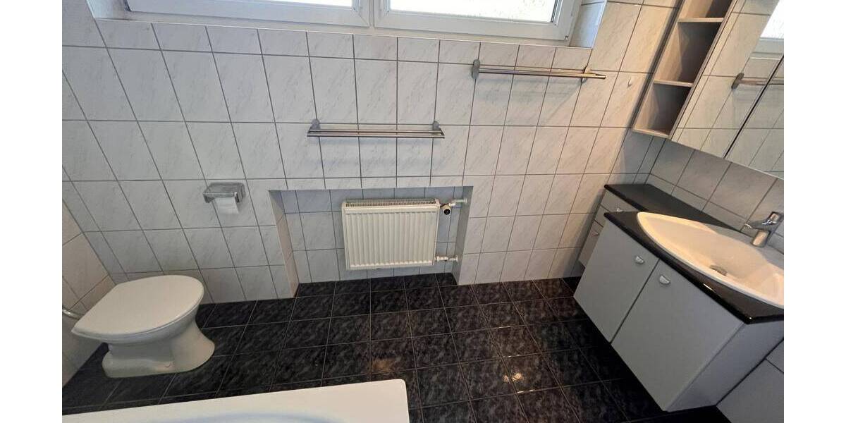 Reihenmittelhaus Lappersdorf - 4 Zimmer, 112 m&sup2;, 469.000&euro; | Angebot:25800476