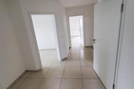 Wohnung Maxhütte-Haidhof Haidhof - 3 Zimmer, 80 m&sup2;, 880&euro; | Angebot:26164338