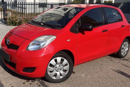Toyota Yaris 147.900 km 2.300 &euro; Regensburg 93049