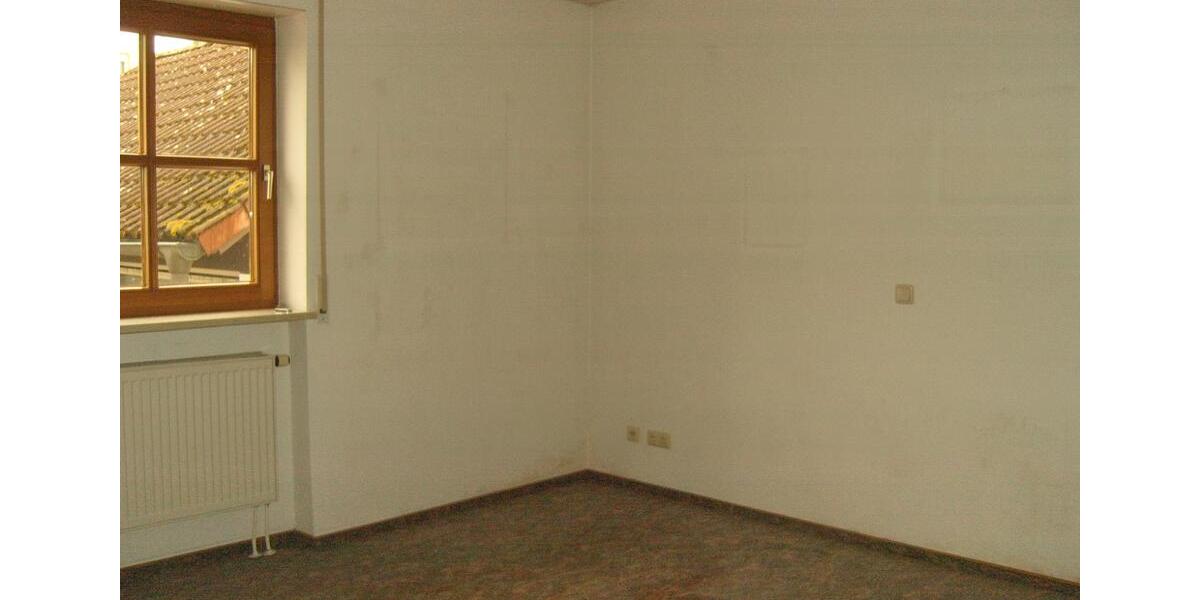 Hochparterre Kelheim - 3 Zimmer, 86 m&sup2;, 295.000&euro; | Angebot:26148678