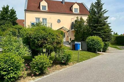 3 Zimmerwohnung in Bad Abbach mit TG-Stellplatz & Balkon zimmer