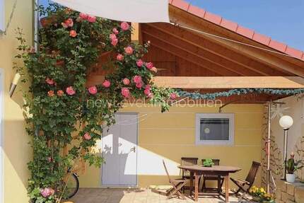 Haus Barbing - 5 Zimmer, 150 m&sup2;, 859.000&euro; | Angebot:25768244
