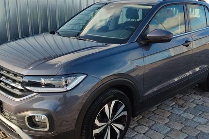 VW T-Cross 36.976 km 19.990 € Wörth an der Donau 93086