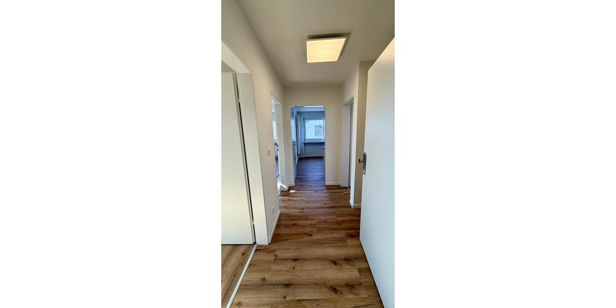 Dachgeschoßwohnung Regensburg Konradsiedlung - 2 Zimmer, 50 m&sup2;, 750&euro; | Angebot:26057326
