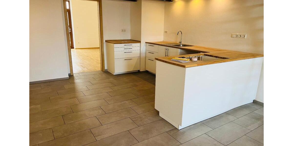 Loft - Studio - Atelier Neutraubling - 4.5 Zimmer, 119 m&sup2;, 295.000&euro; | Angebot:26683600