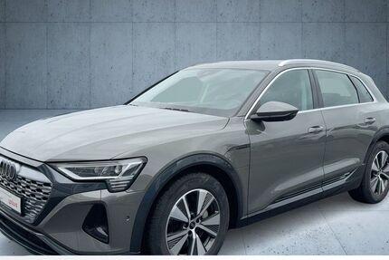 Audi Q8 e-tron 30.386 km 59.540 &euro; Neutraubling 93073
