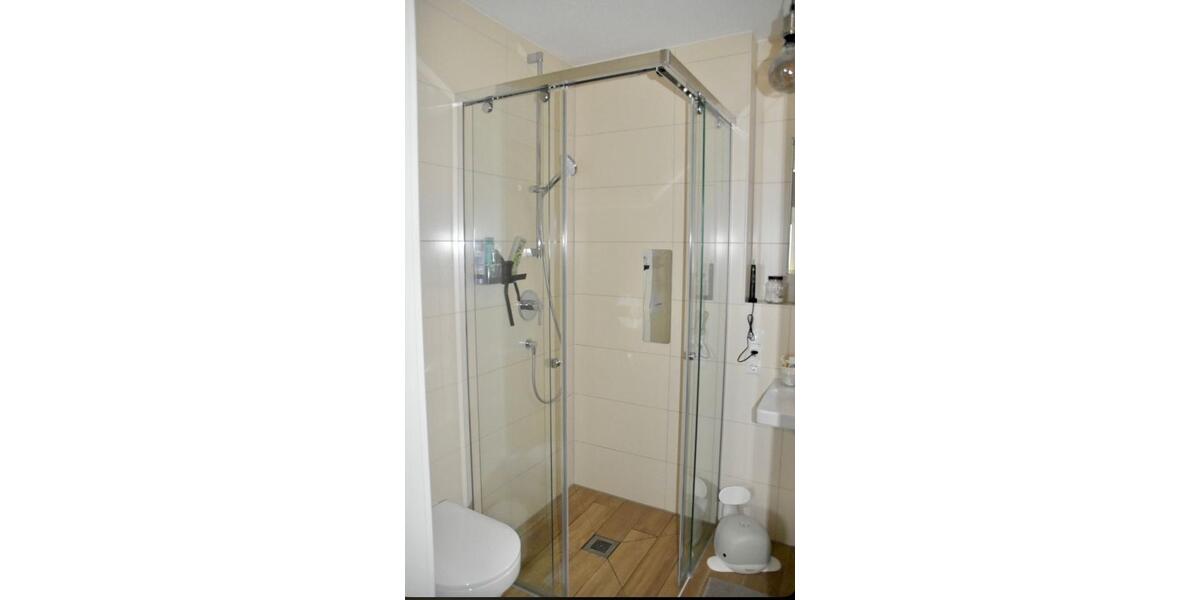 Erdgeschoßwohnung Nittendorf - 3 Zimmer, 78 m&sup2;, 1.500&euro; | Angebot:26690737
