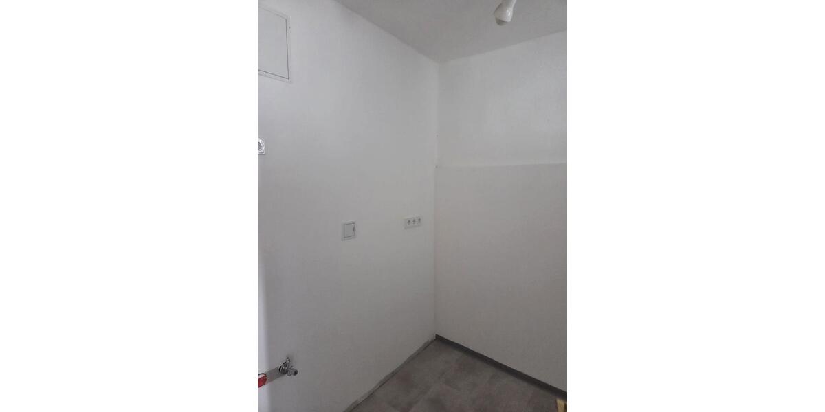 Etagenwohnung Regensburg Kumpfmühl - 1 Zimmer, 62 m&sup2;, 970&euro; | Angebot:26398685