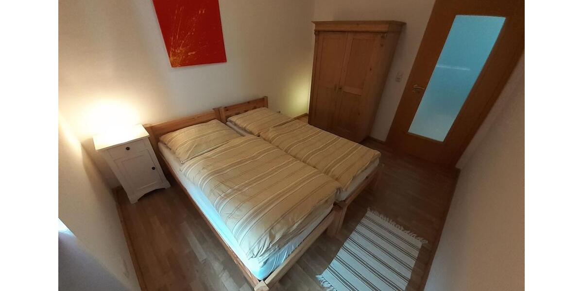 Erdgeschoßwohnung Burglengenfeld - 1 Zimmer, 65 m&sup2;, 590&euro; | Angebot:26624103