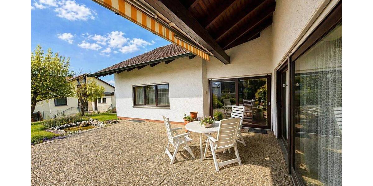 Einfamilienhaus Pentling - 8 Zimmer, 280 m&sup2;, 485.000&euro; | Angebot:26778889