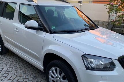 Skoda Yeti 44.000 km 17.900 &euro; Regensburg 93059